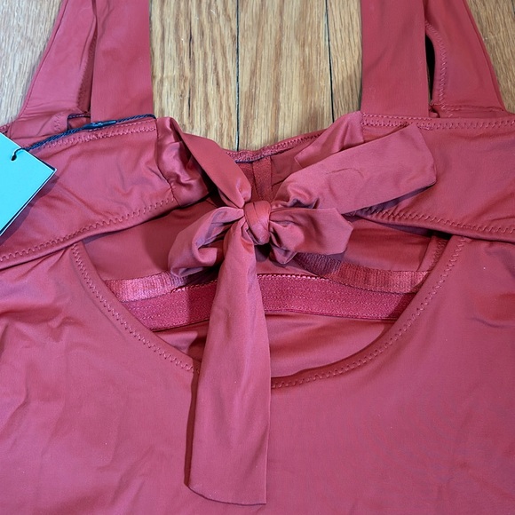 NWT Knix Balcony Cup one piece swimsuit in Lava (orange/red) - Picture 3 of 15